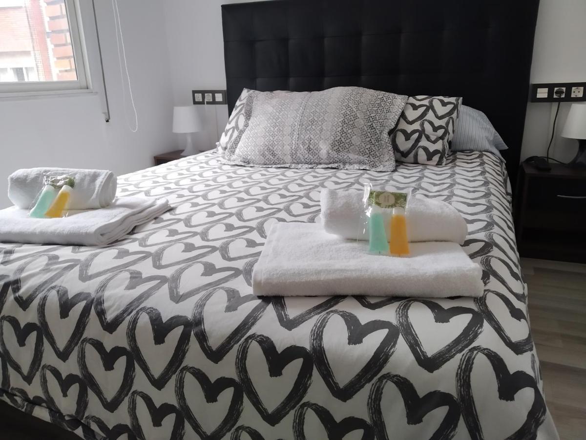 Apartamento Gijon Los Campos Buitenkant foto